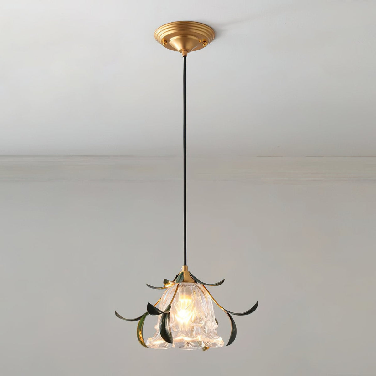 Green Leaf Floral Pendant Light