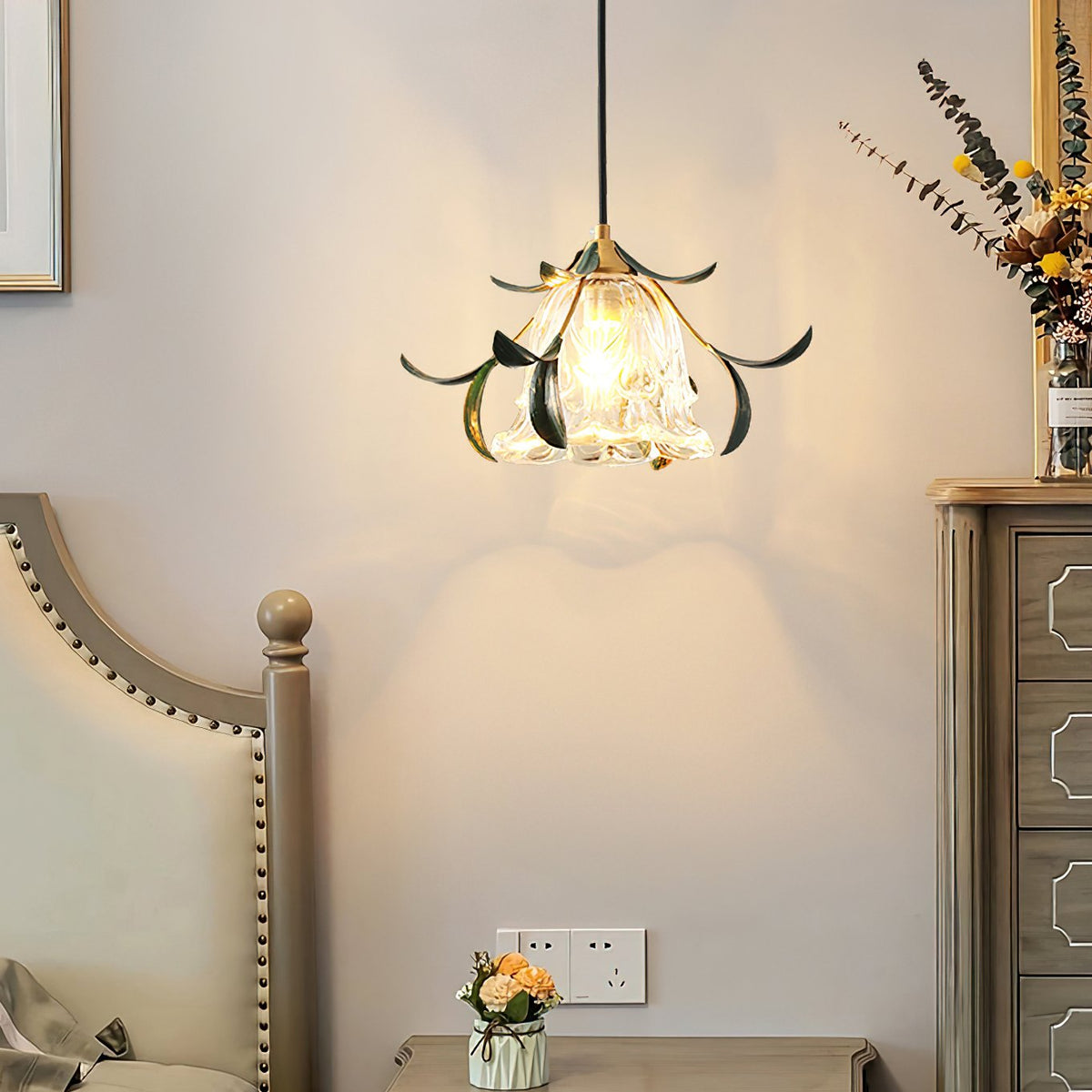 Green Leaf Floral Pendant Light