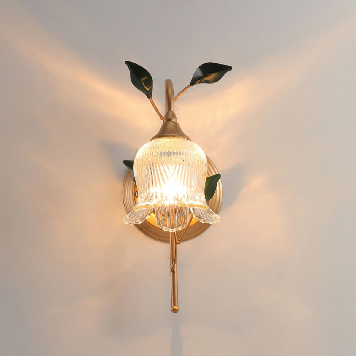 Green Leaf Floral Wall Light