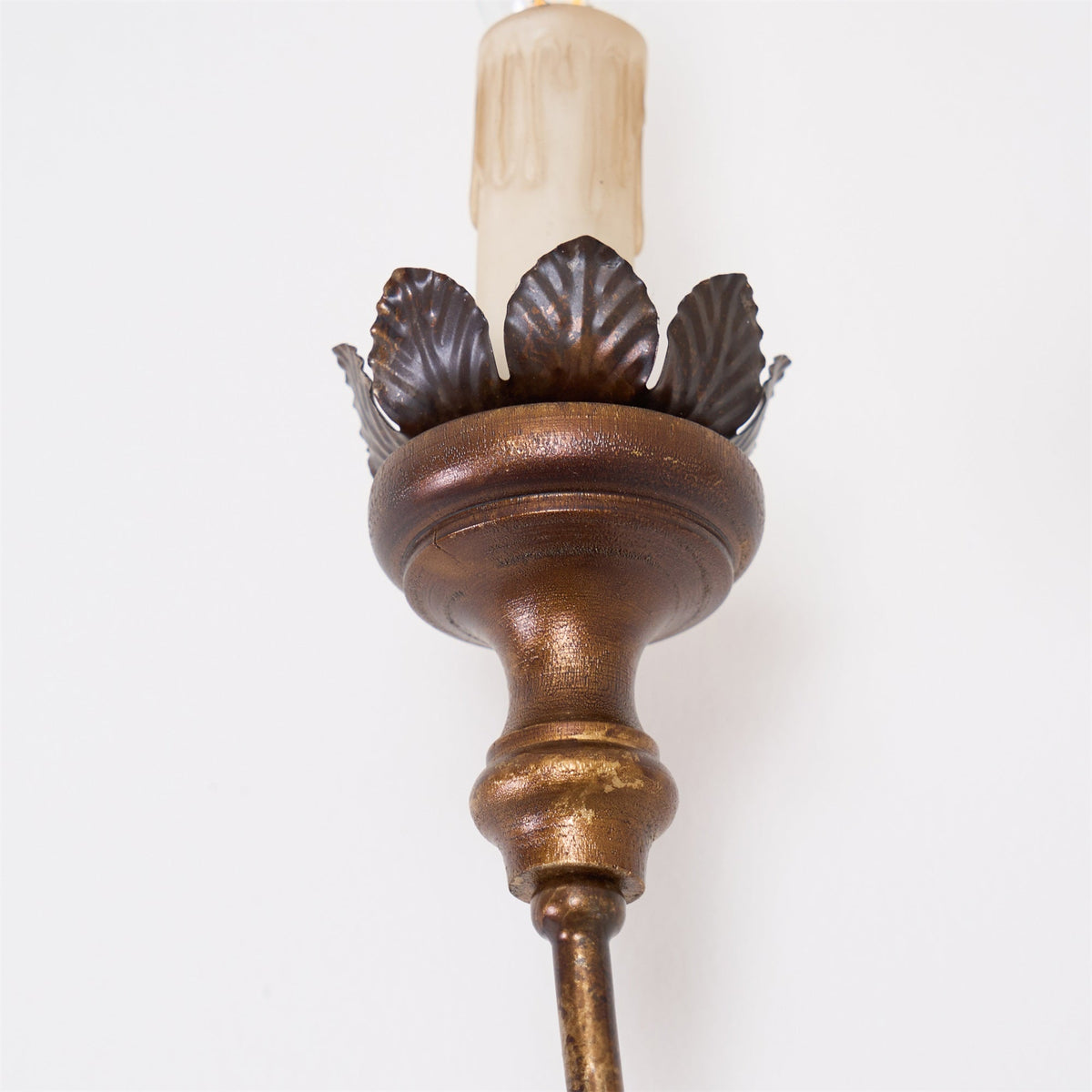 hasselt-wall-lamp