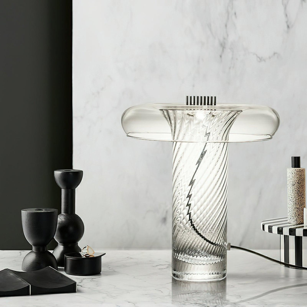 helix-glass-table-lamp