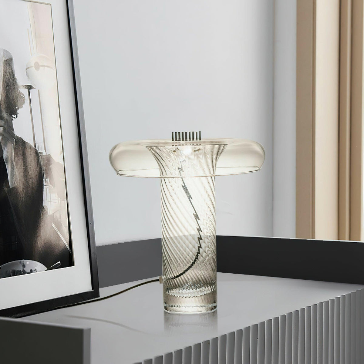 helix-glass-table-lamp