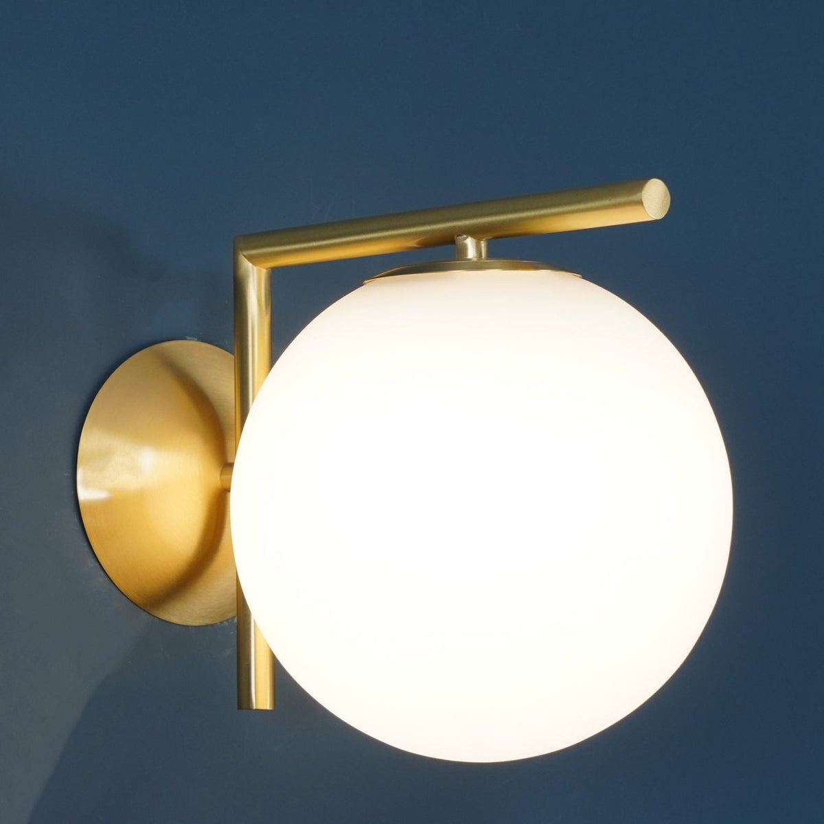 Artemide Wall Lamp