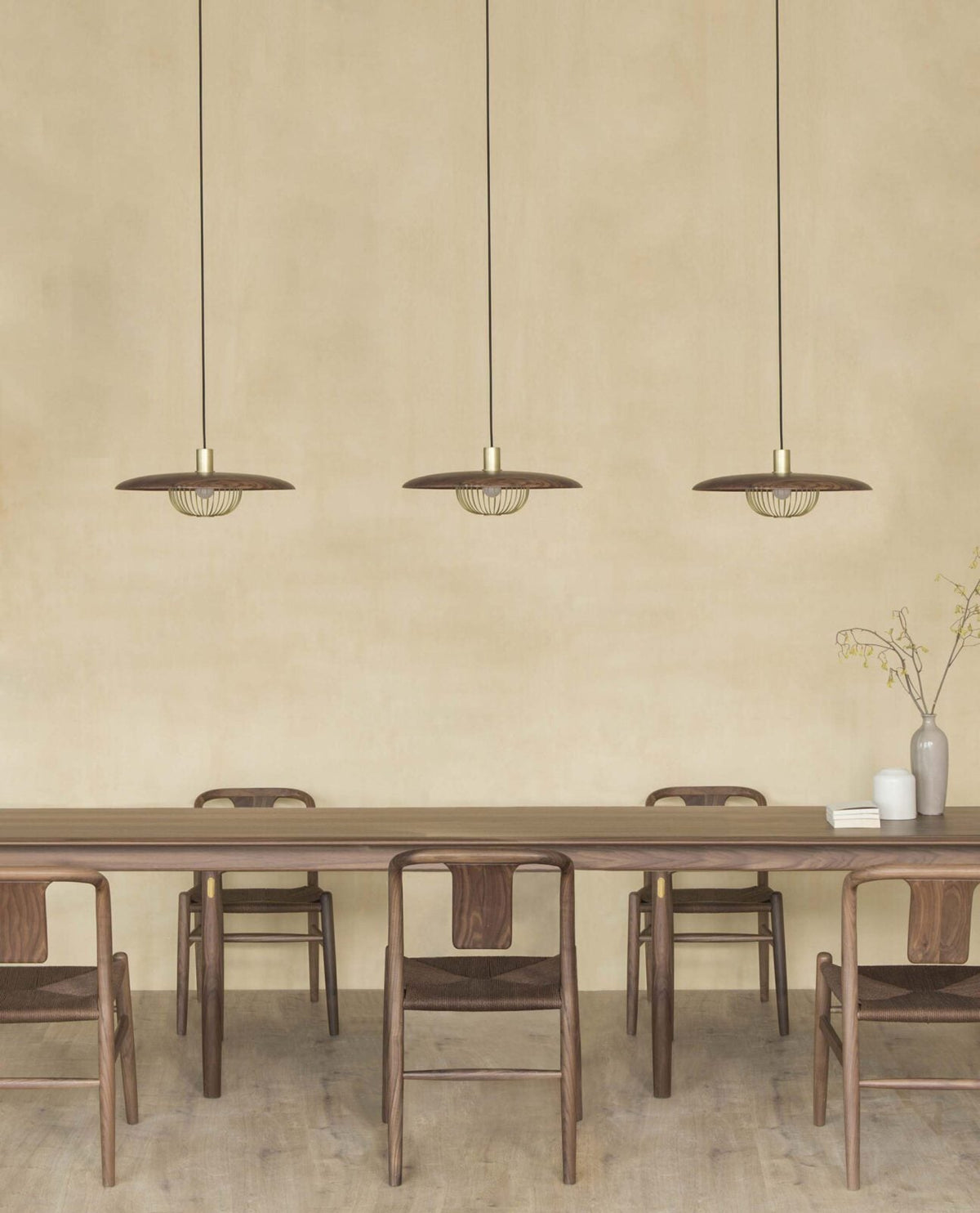 Modern Wood Pendant Light Luxury Dining Room Lamp