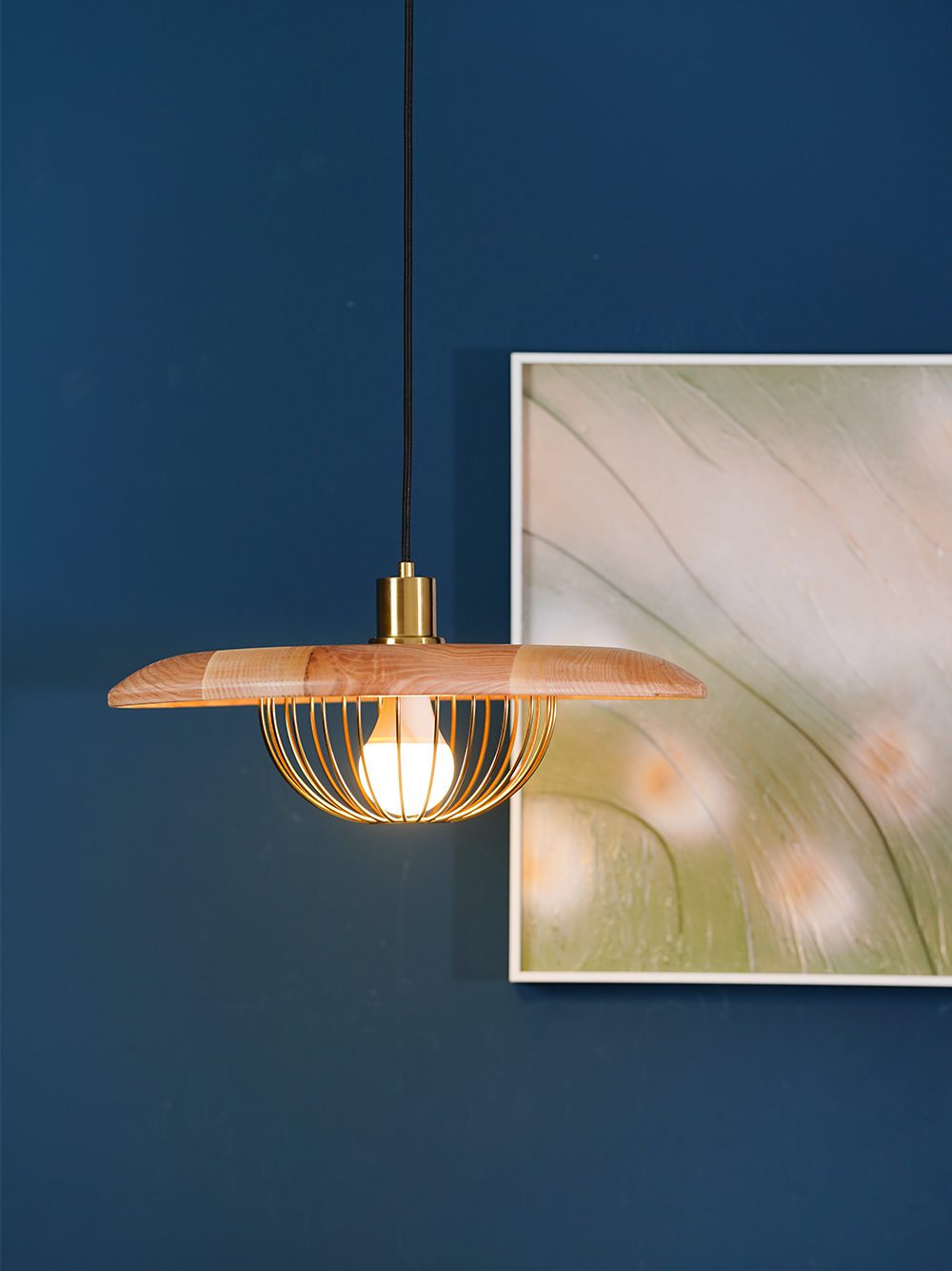 Modern Wood Pendant Light Luxury Dining Room Lamp