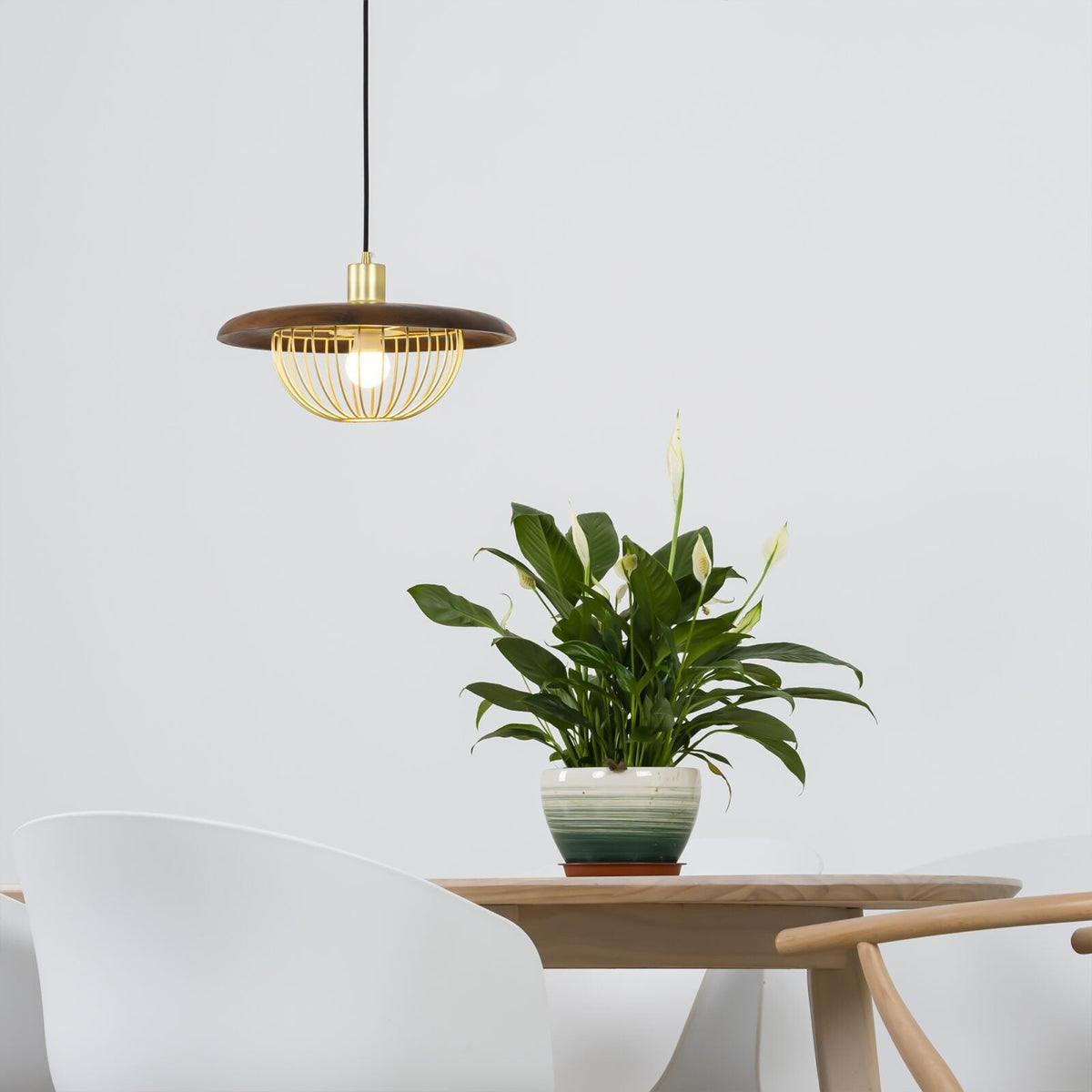 Modern Wood Pendant Light Luxury Dining Room Lamp