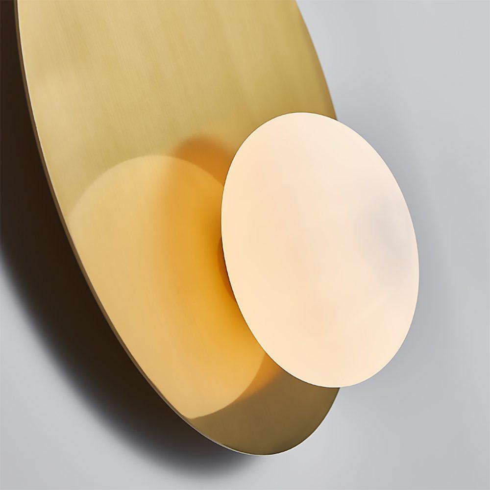 kwic-wall-lamp