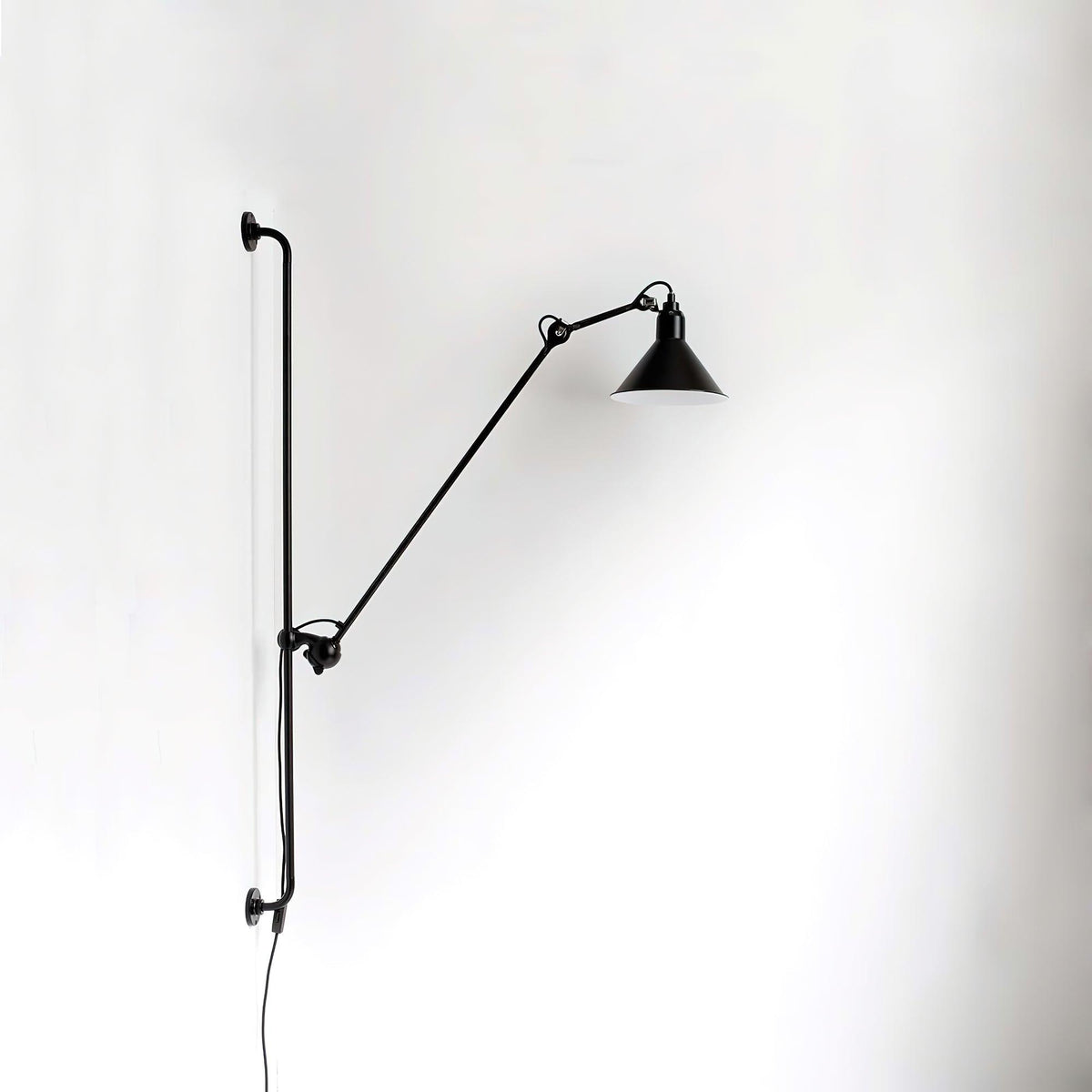 versa-glide-g214-wall-light