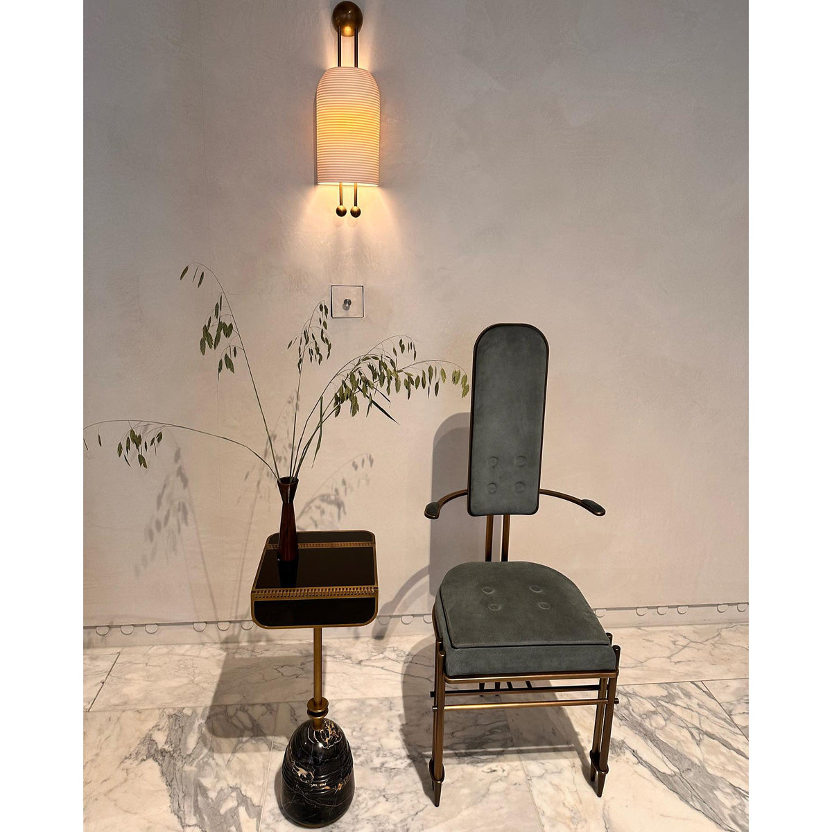 lantern-glass-sconce