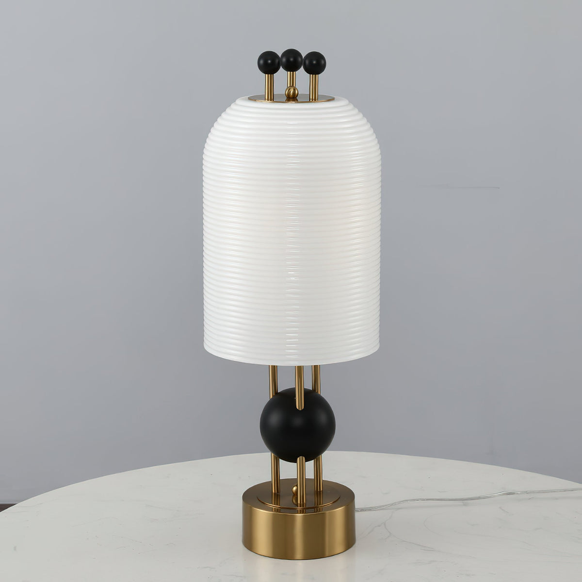 lantern-glass-table-lamp
