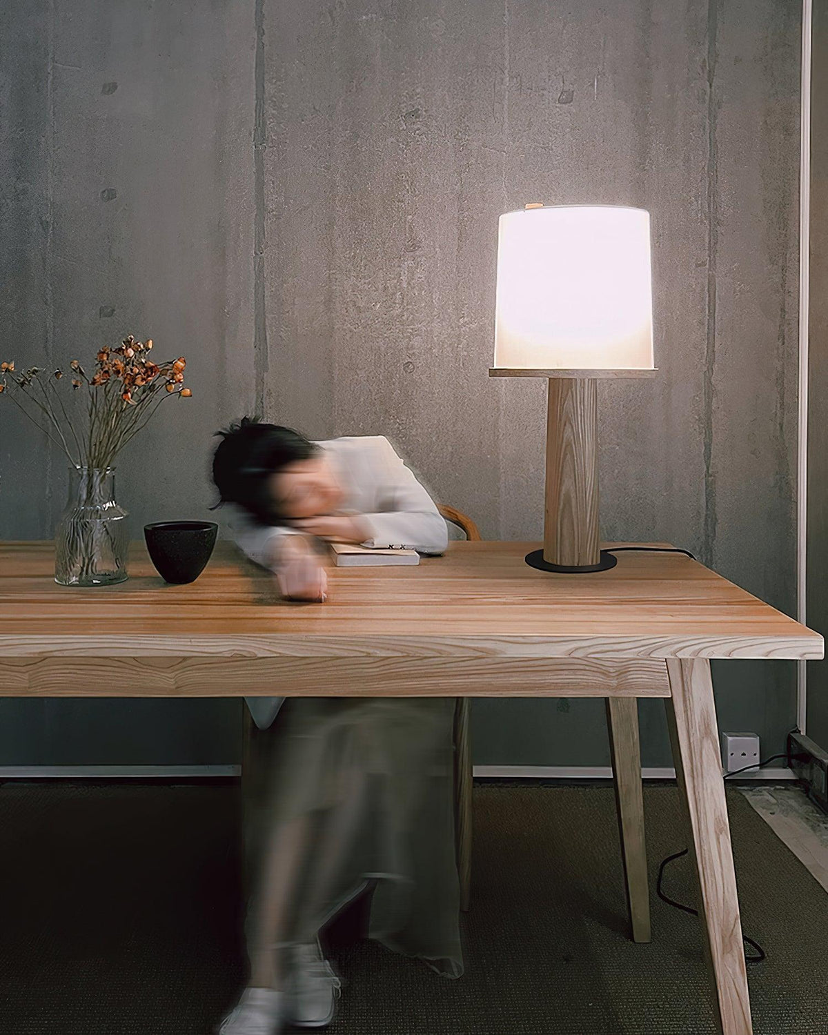 light-and-shadow-bottle-table-lamp