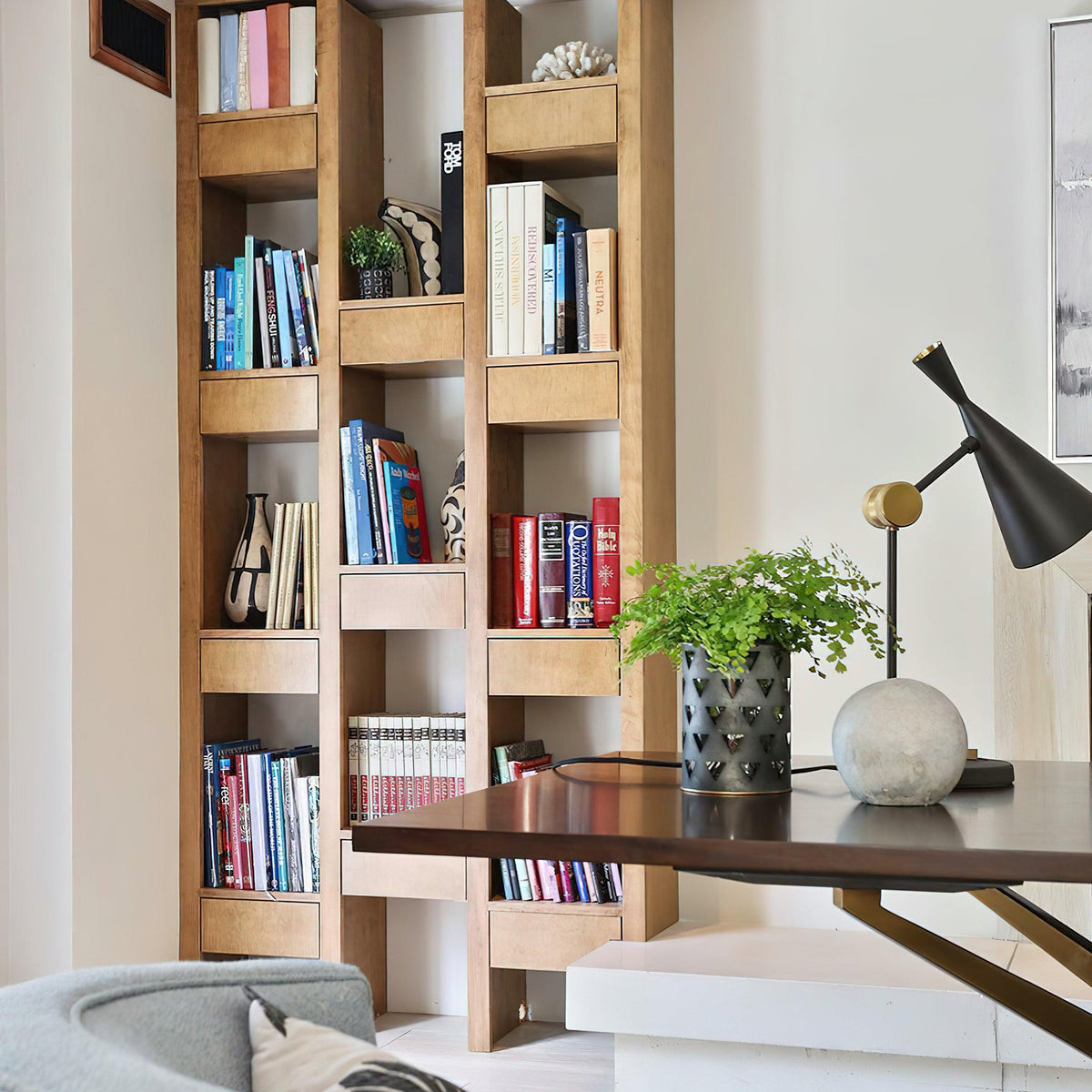 light-poetry-table-lamp
