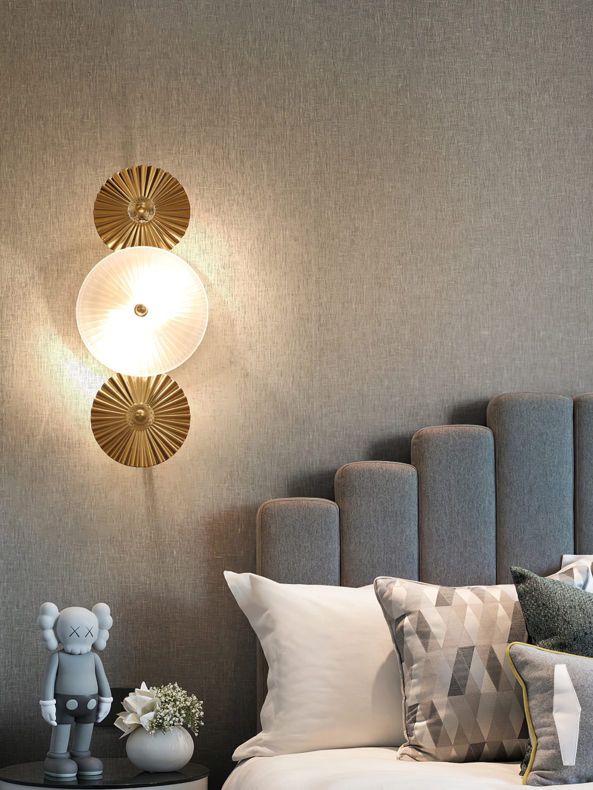 Luxury Gold Wall Sconce with Frosted Glass Shade for Bedroom Living Room