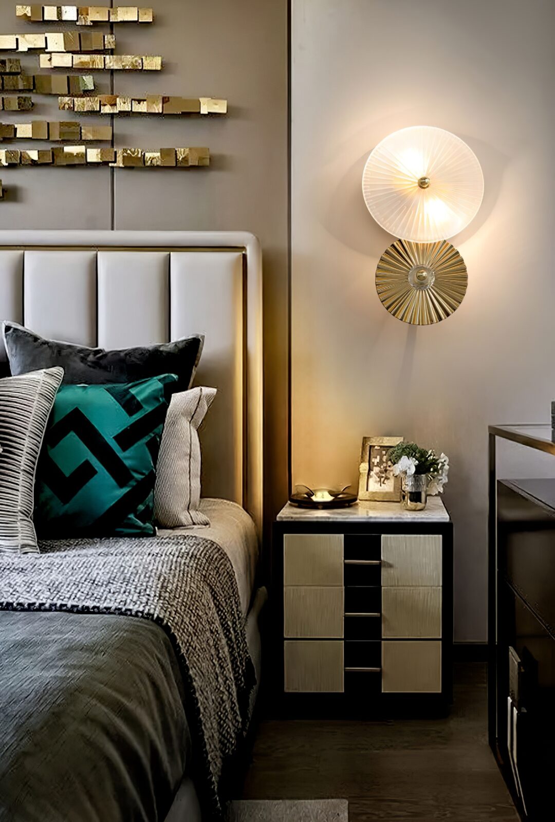 Luxury Gold Wall Sconce with Frosted Glass Shade for Bedroom Living Room