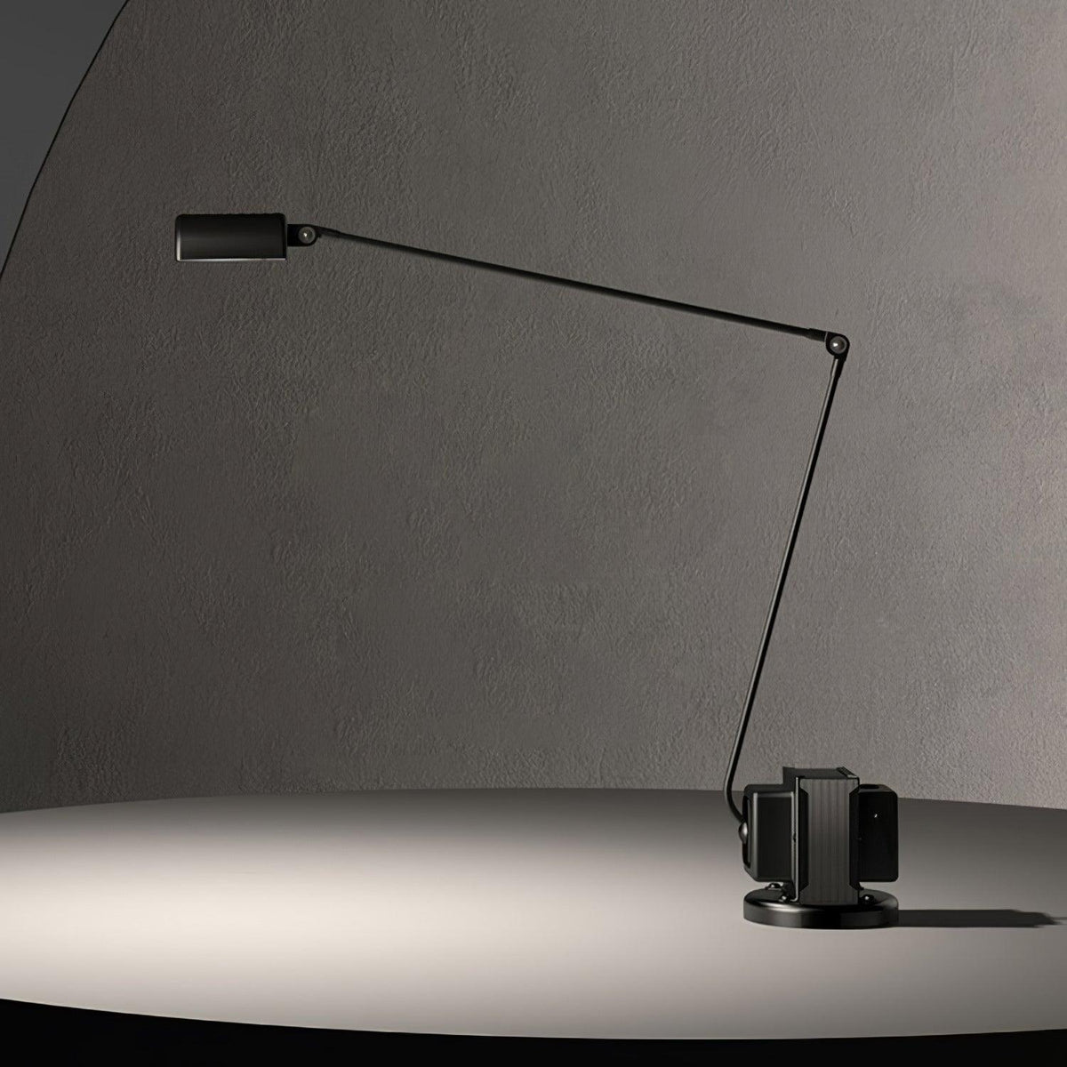 apex-flex-table-lamp