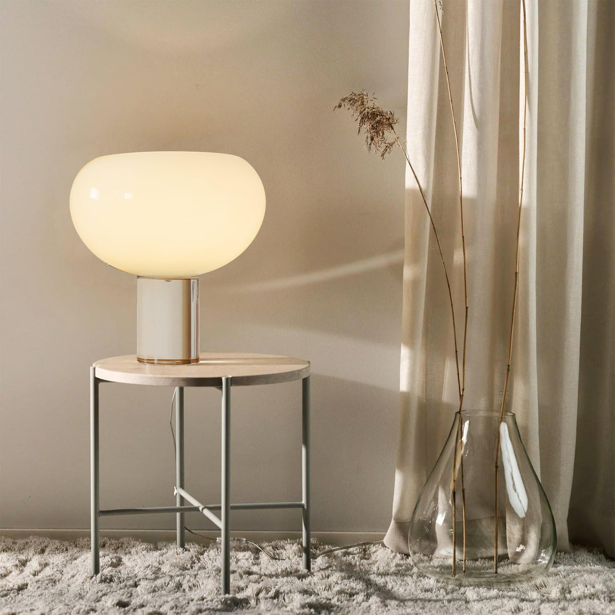 lunar-glow-table-lamp