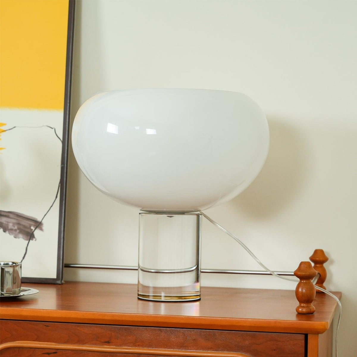 lunar-glow-table-lamp