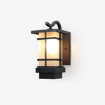 Madison Lantern Outdoor Wall Lamp