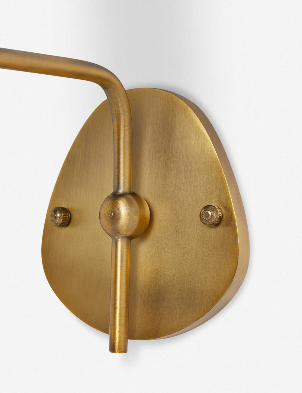 magdalene-wall-lamp