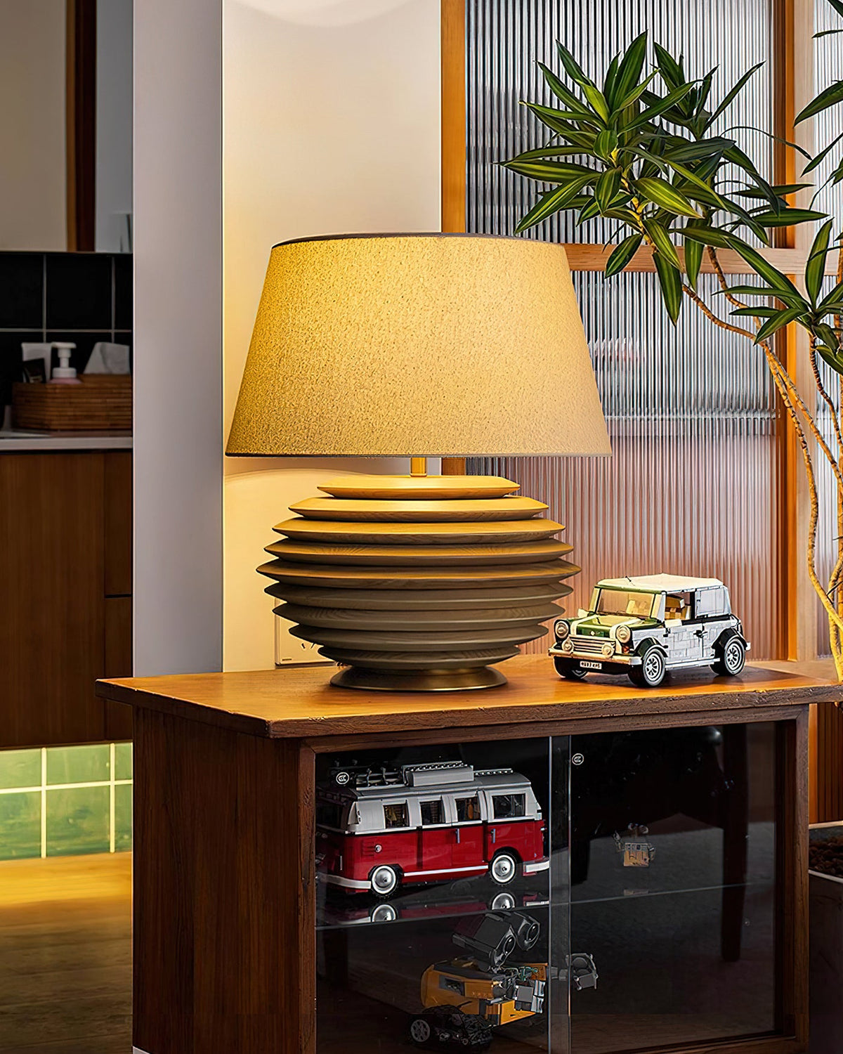 mercator-khari-table-lamp