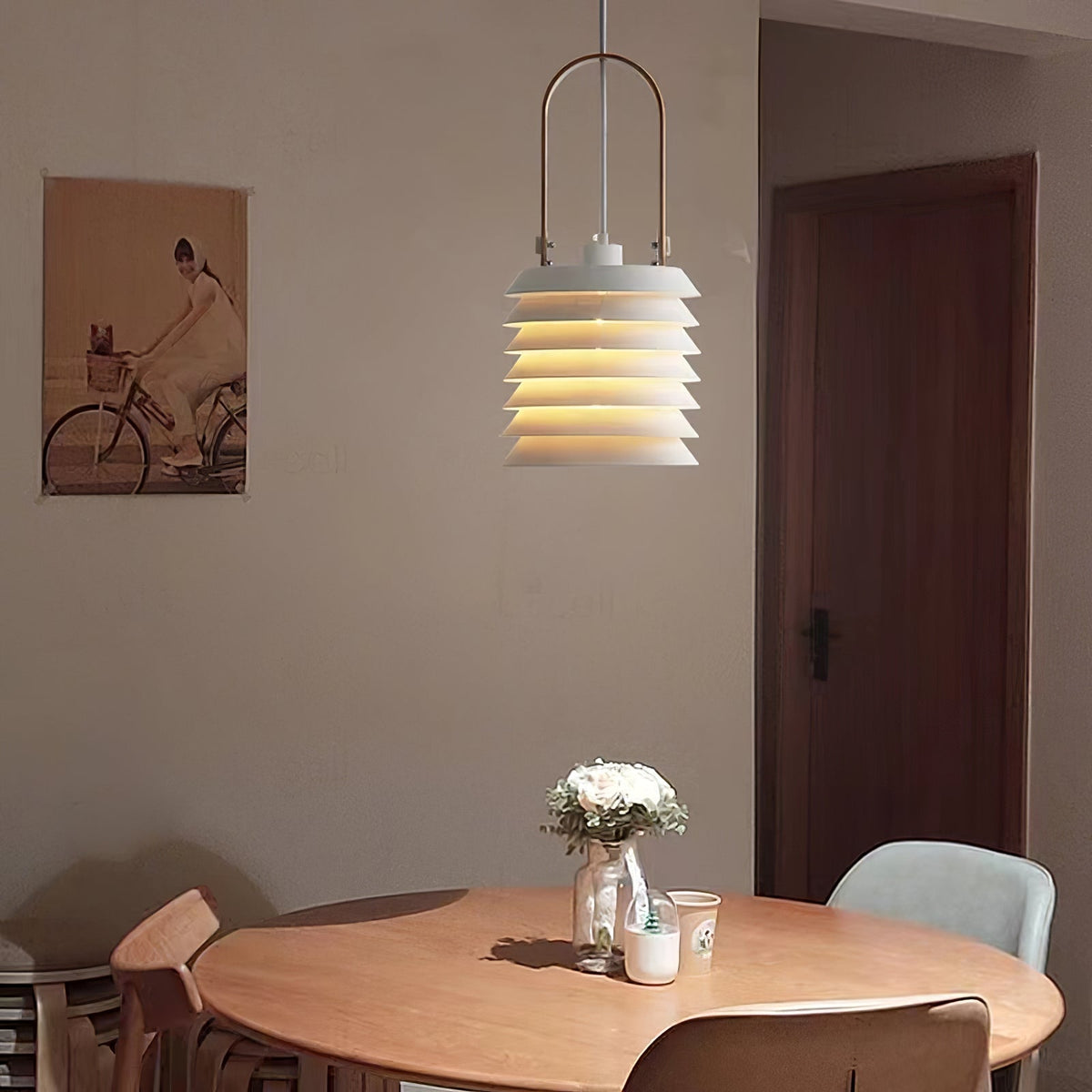 minimalist-lantern-pendant-lamp