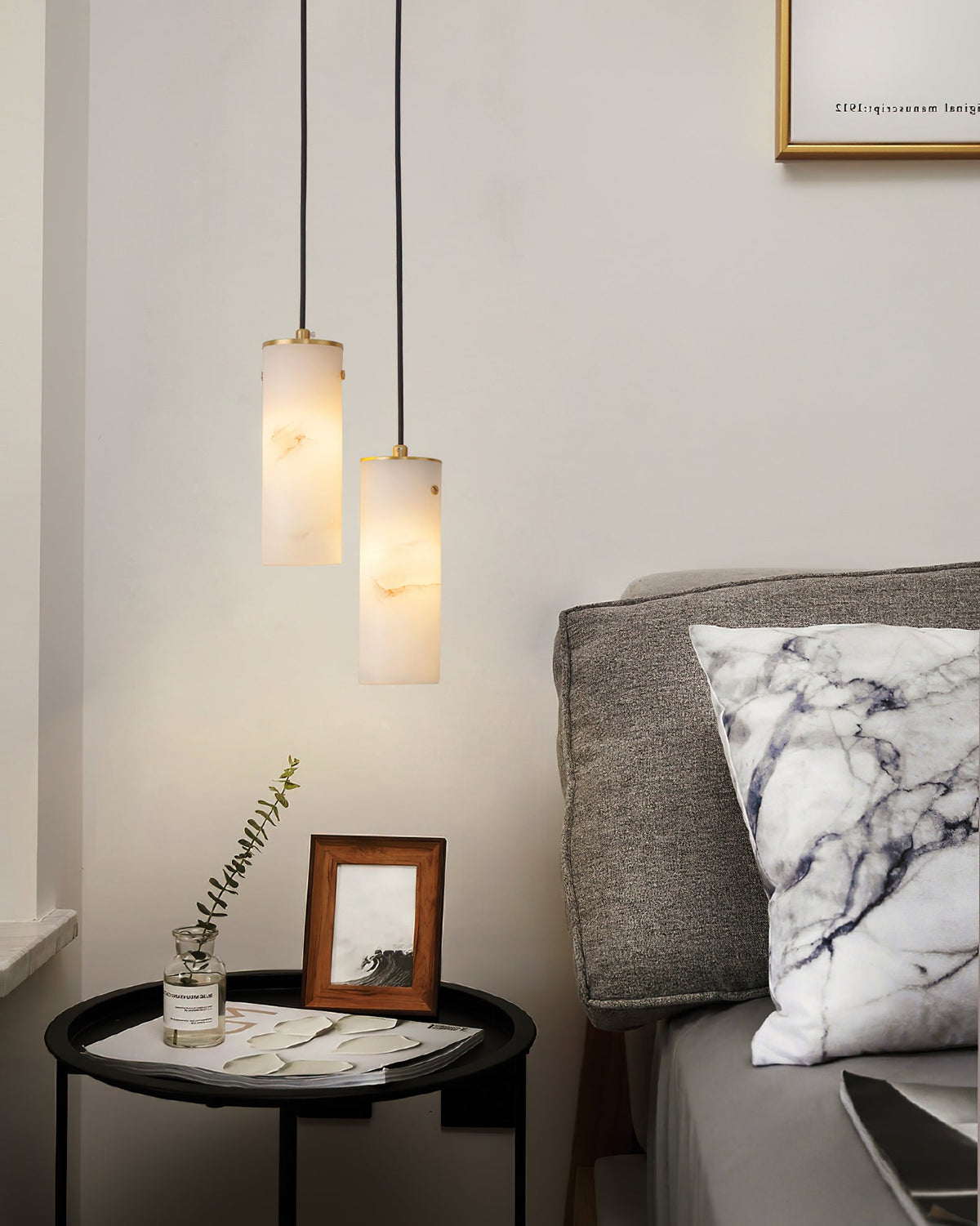 nula-vertical-pendant-light