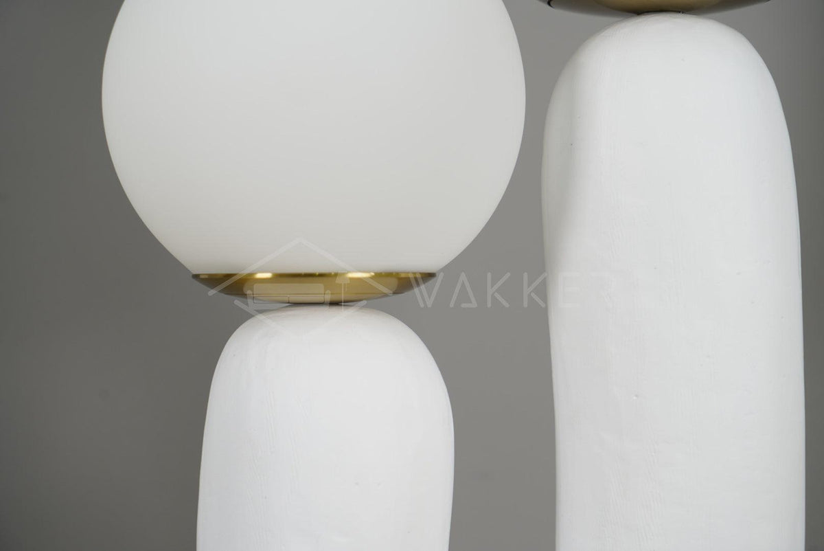 Oo_Rough_Table_Lamp