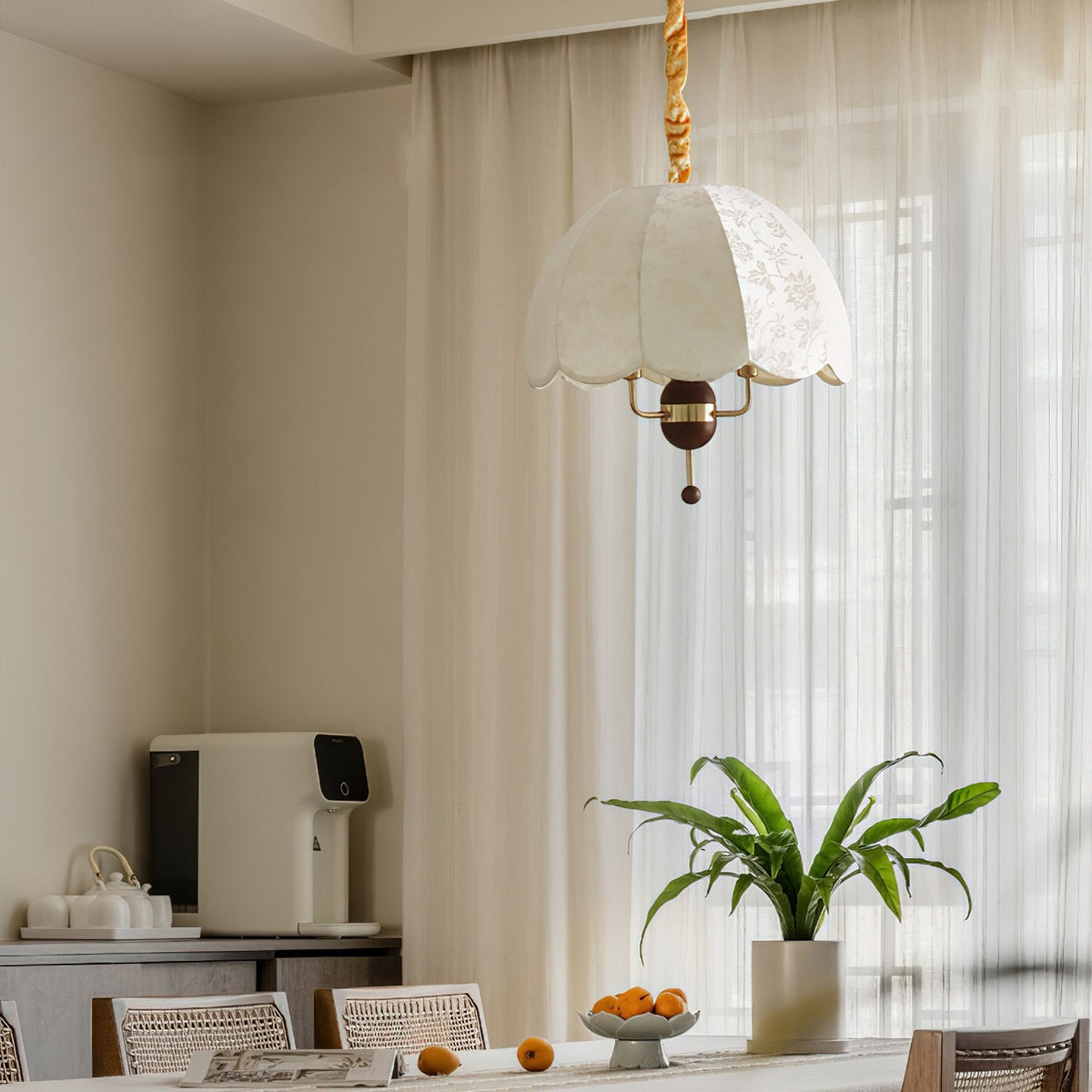 Pastoral Scallop Pendant Lamp