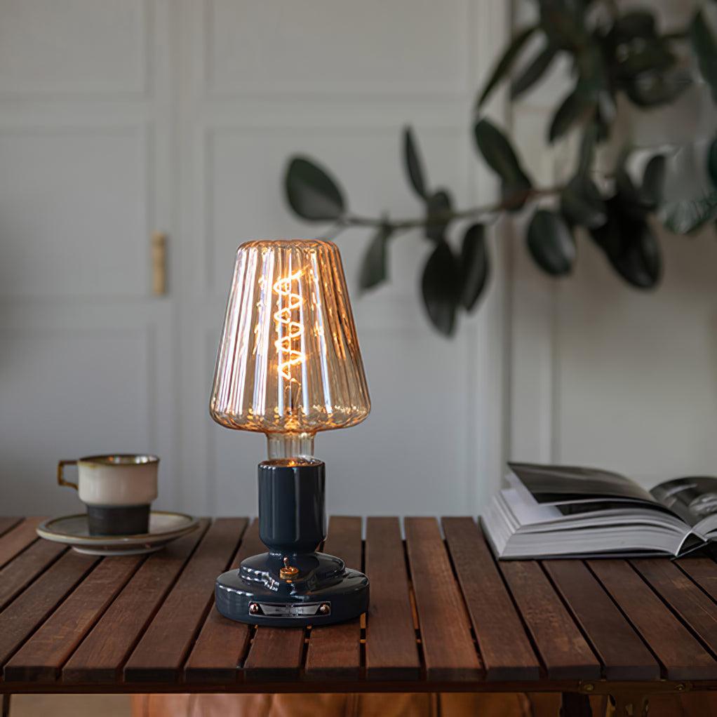 pastry-table-lamp
