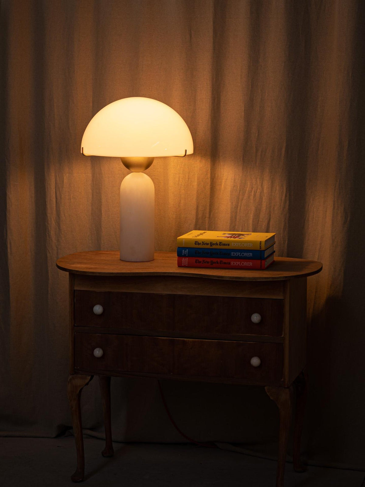 peono-table-lamp