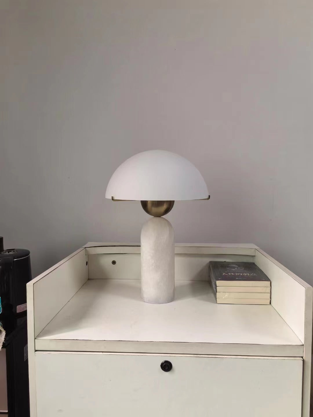 peono-table-lamp