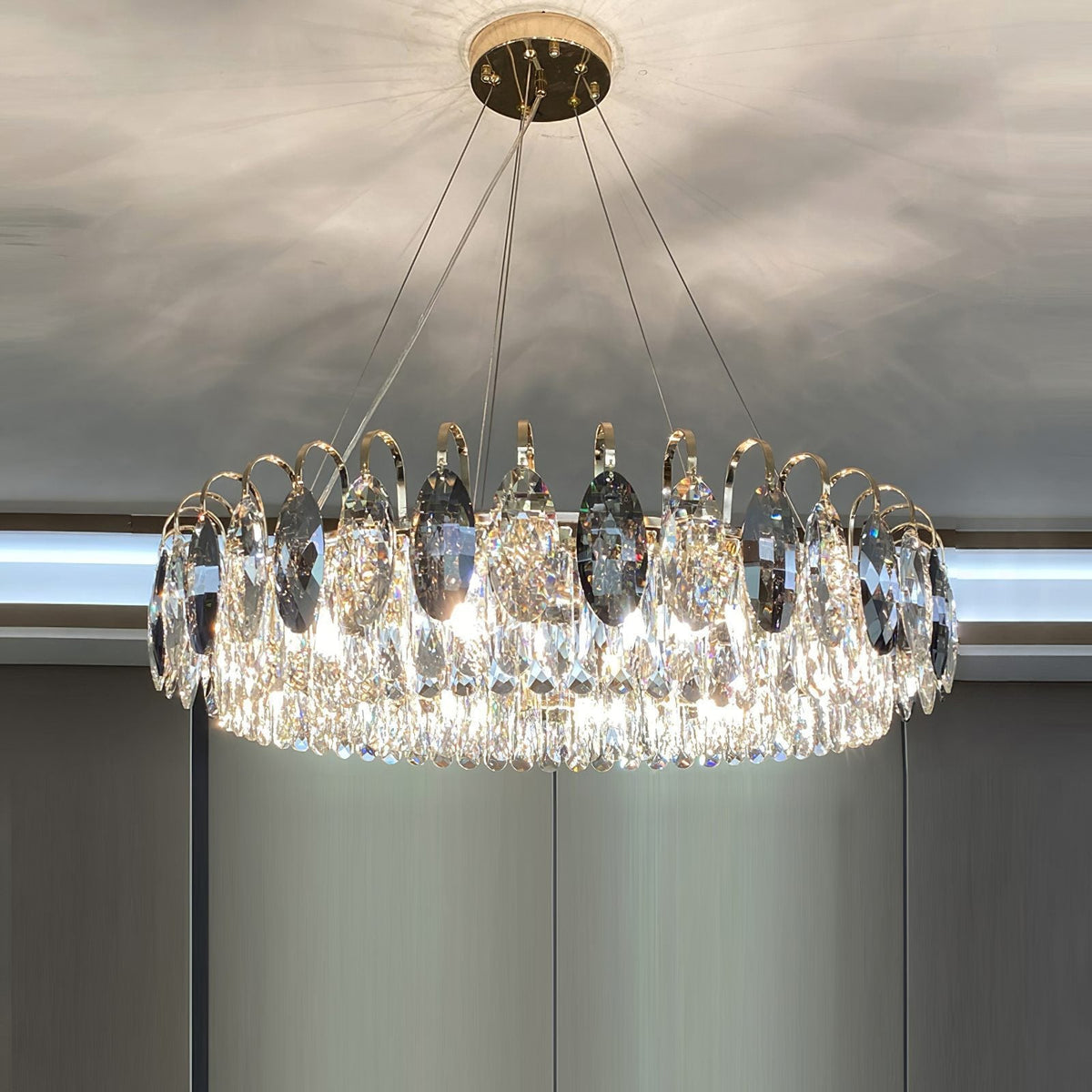 Modern Crystal Chandelier Luxury Gold Finish for Living Room Dining Room