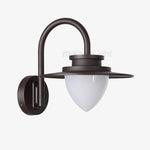 Pine Cone Outdoor Wall Light – IP65 Wet-Rated Iron Sconce for Patio, Porch & Entryway