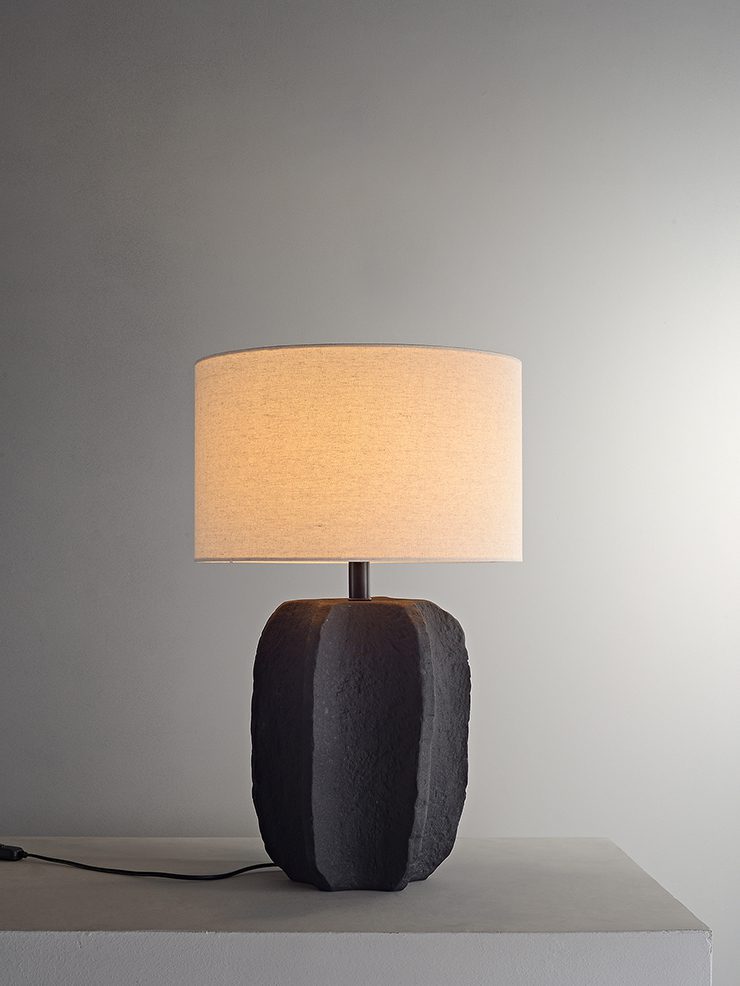 Pine Cone Table Lamp