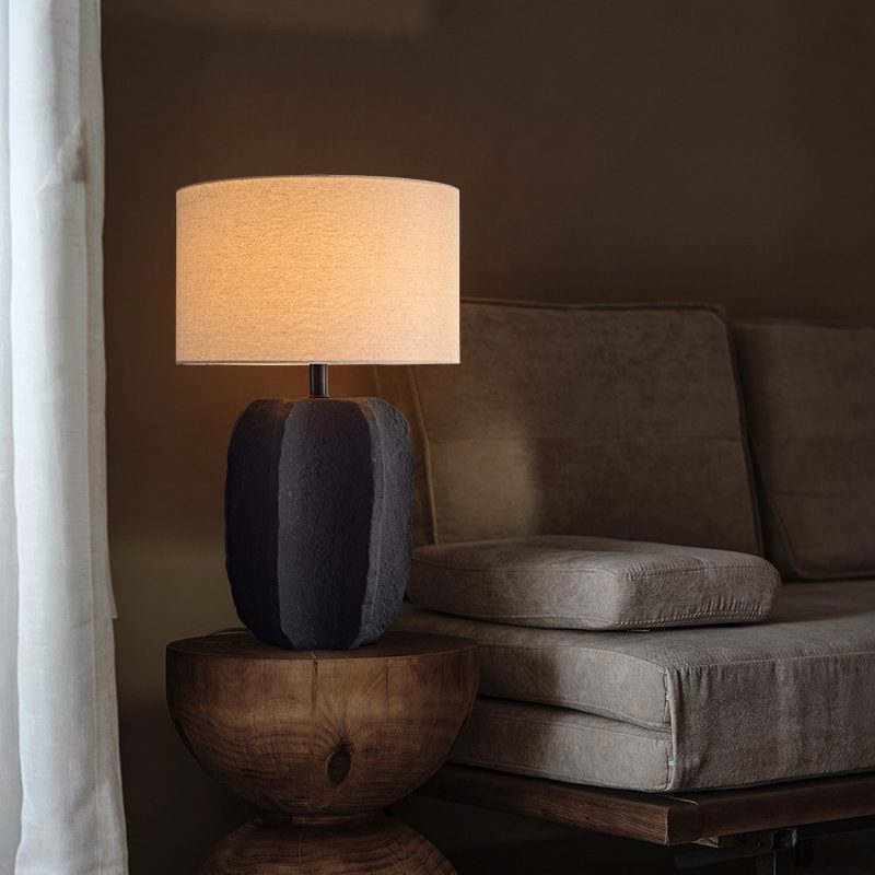 Pine Cone Table Lamp