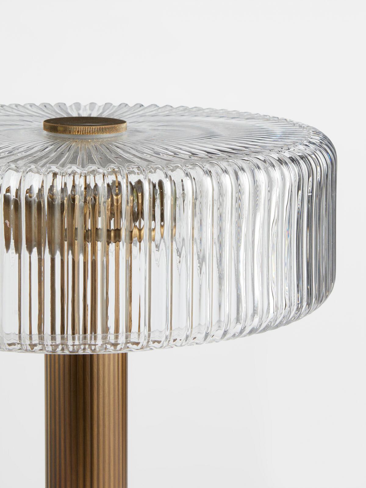 renato-table-lamp