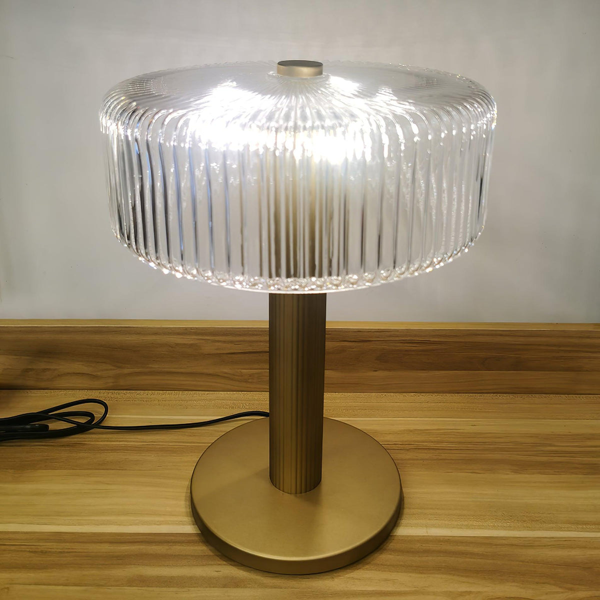 renato-table-lamp