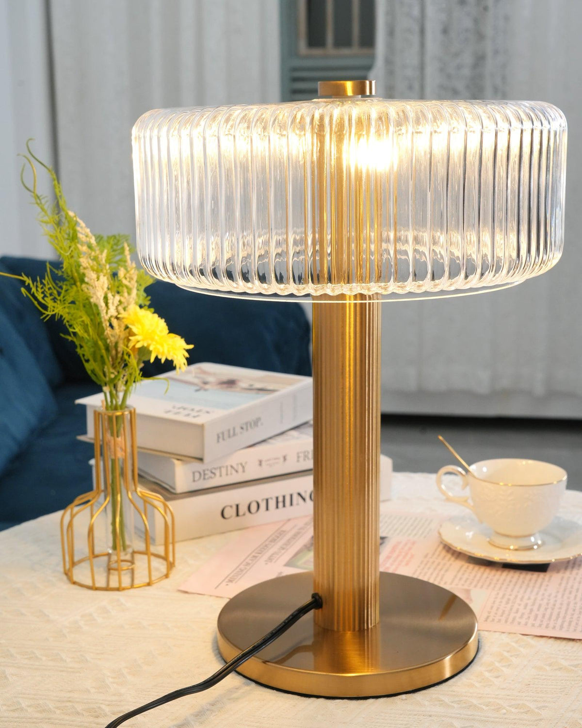 renato-table-lamp