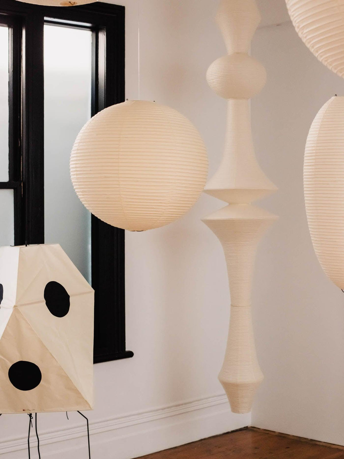 Rice Paper E Pendant Light