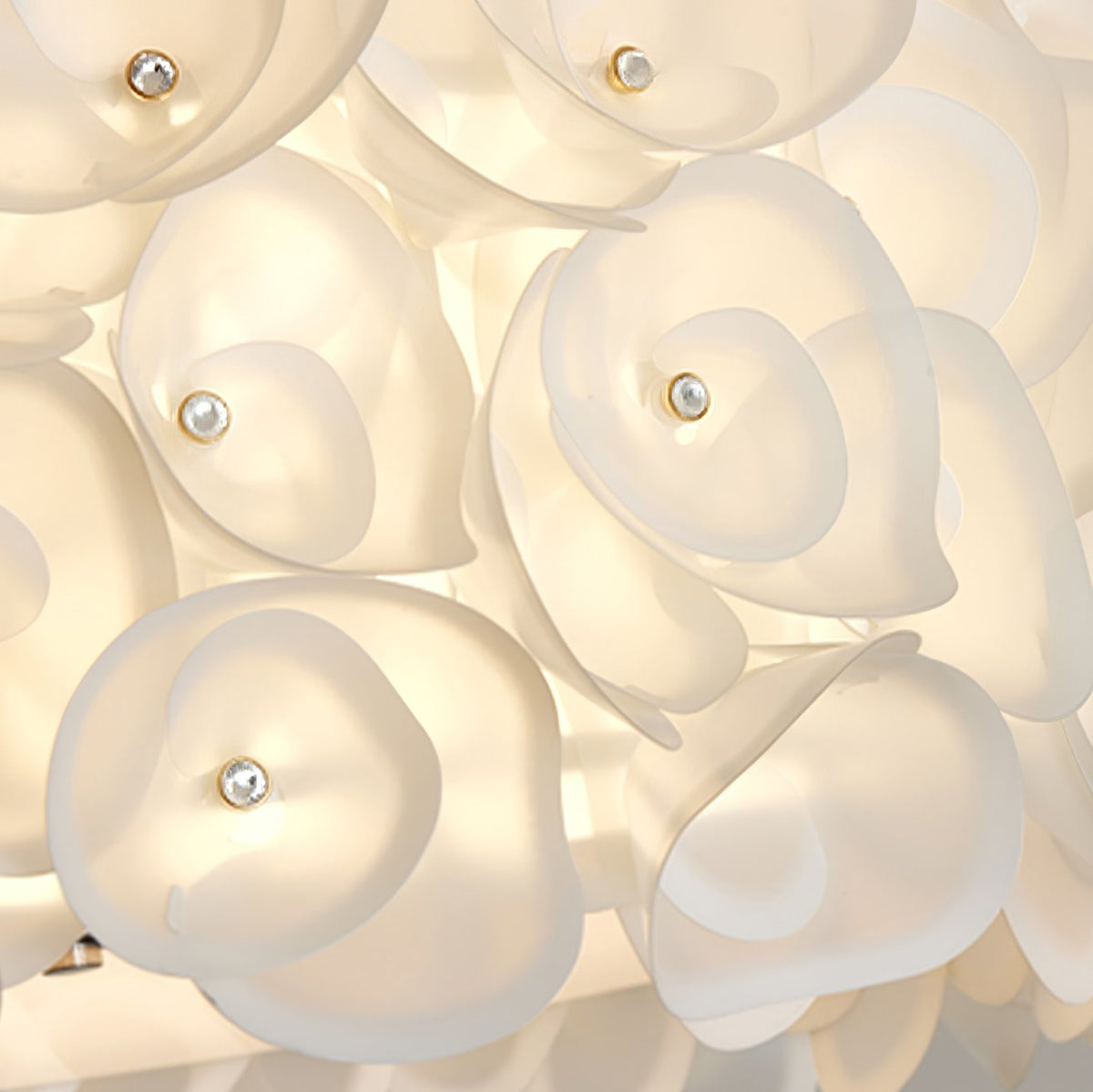 Luxury Rose Hydrangea Ceiling Light - Modern Floral LED Chandelier for Bedroom, Living Room, Dining Room