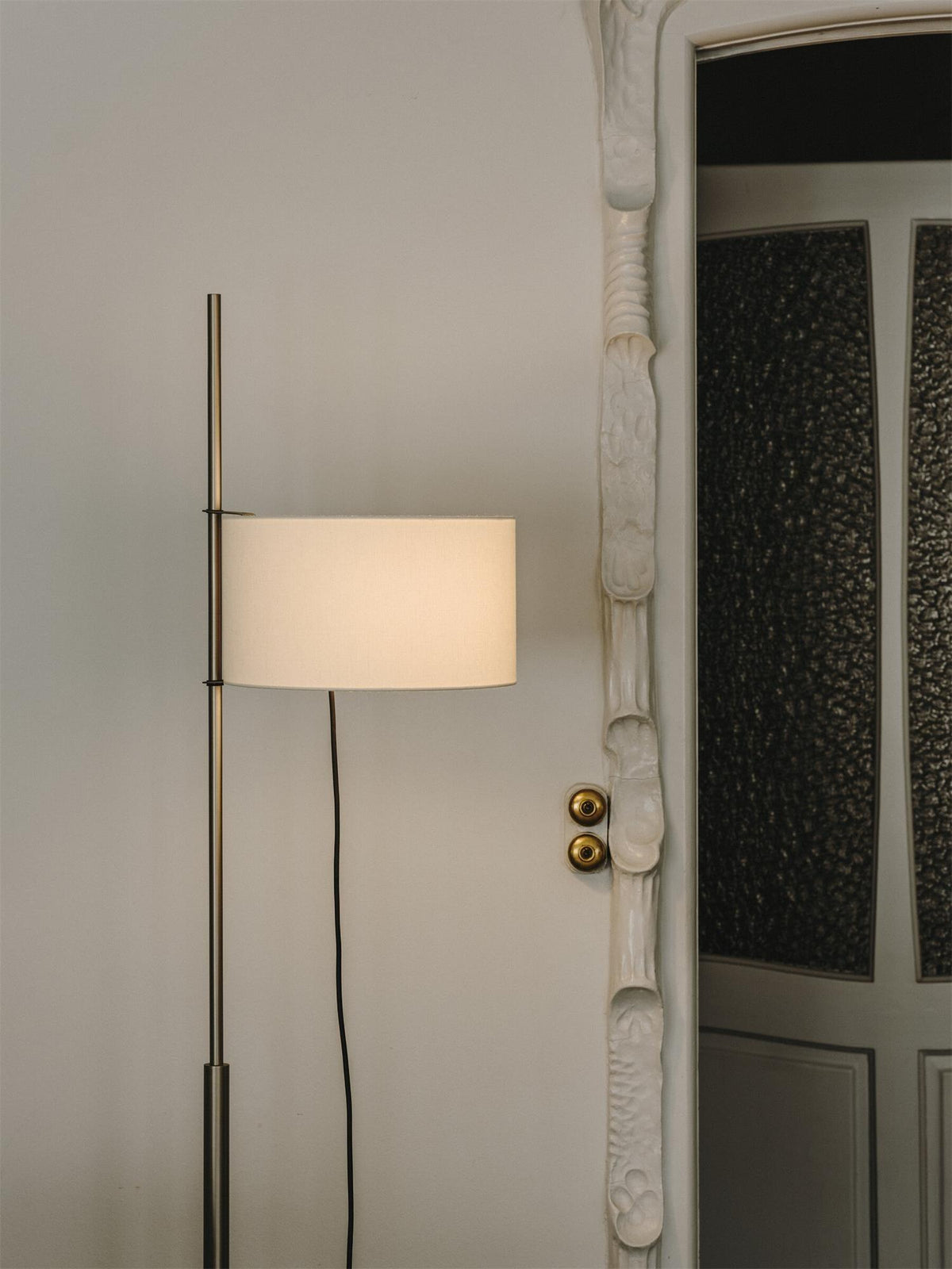 santa-cole-floor-lamp