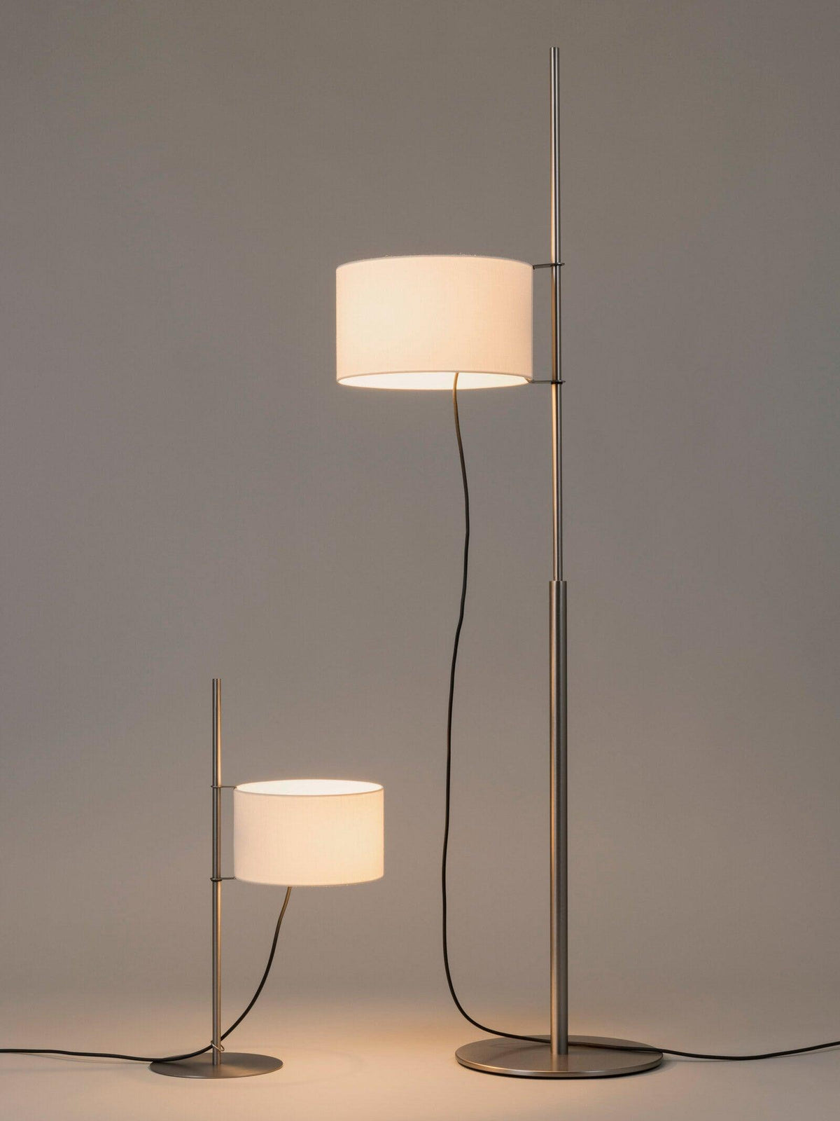 santa-cole-floor-lamp