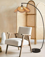 screen-cannage-floor-lamp