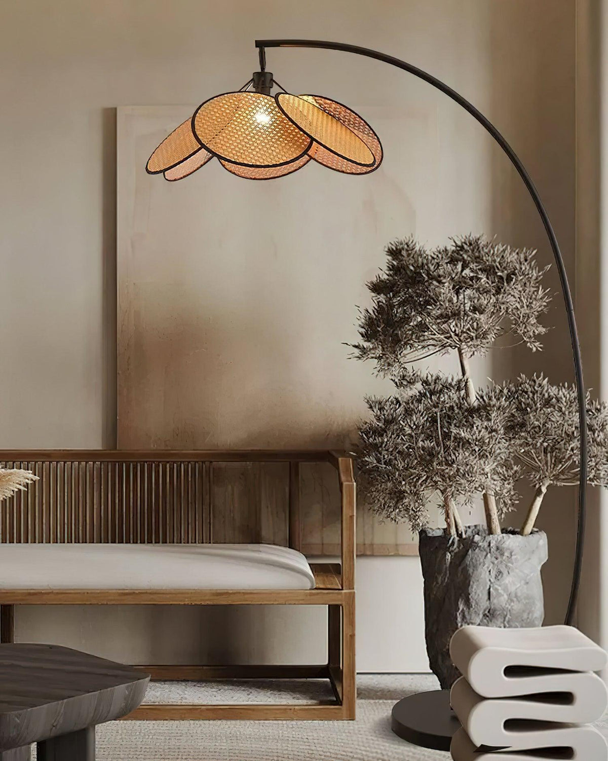 screen-cannage-floor-lamp