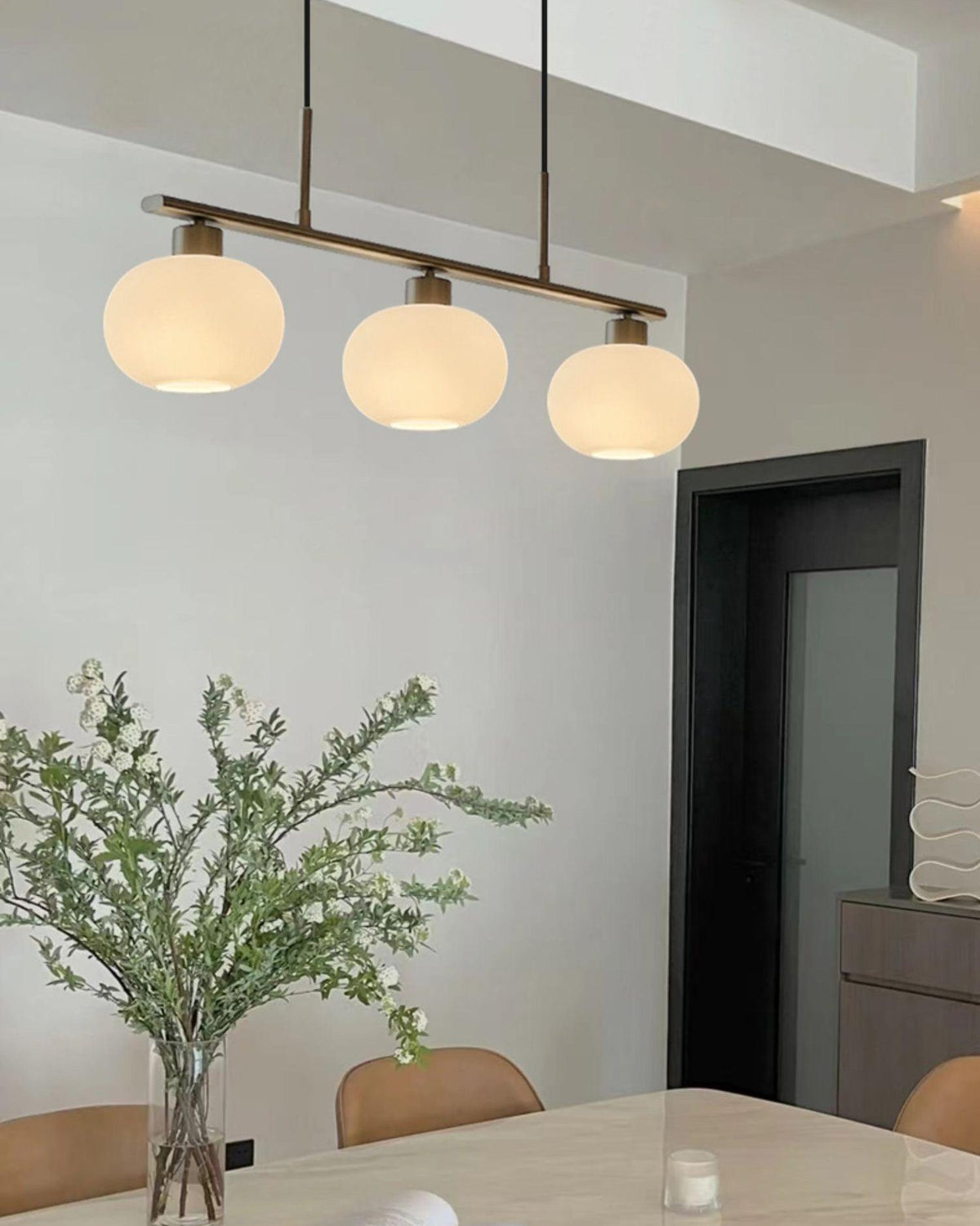 Sculptural 3 Pendant Light