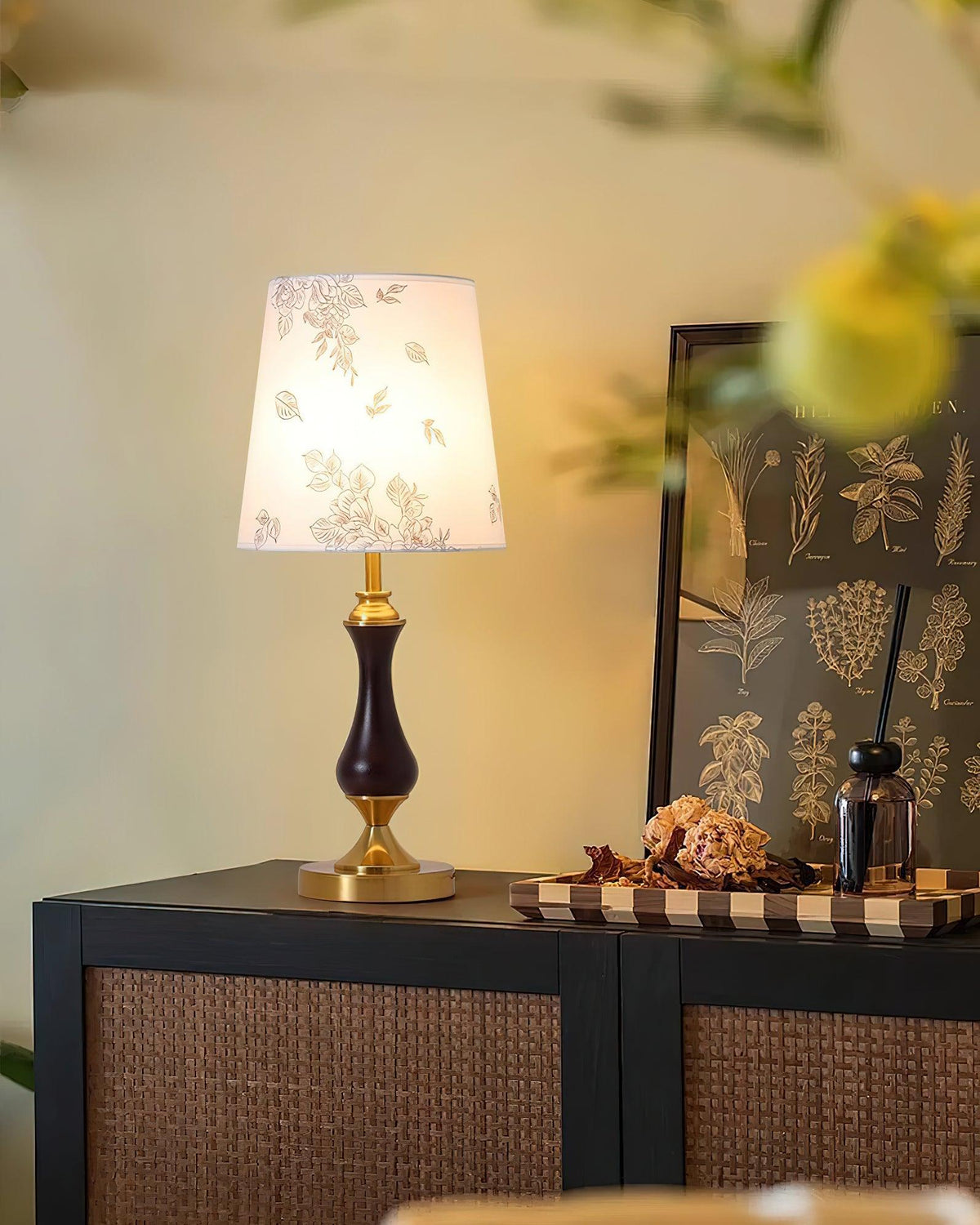 seraphina-table-lamp