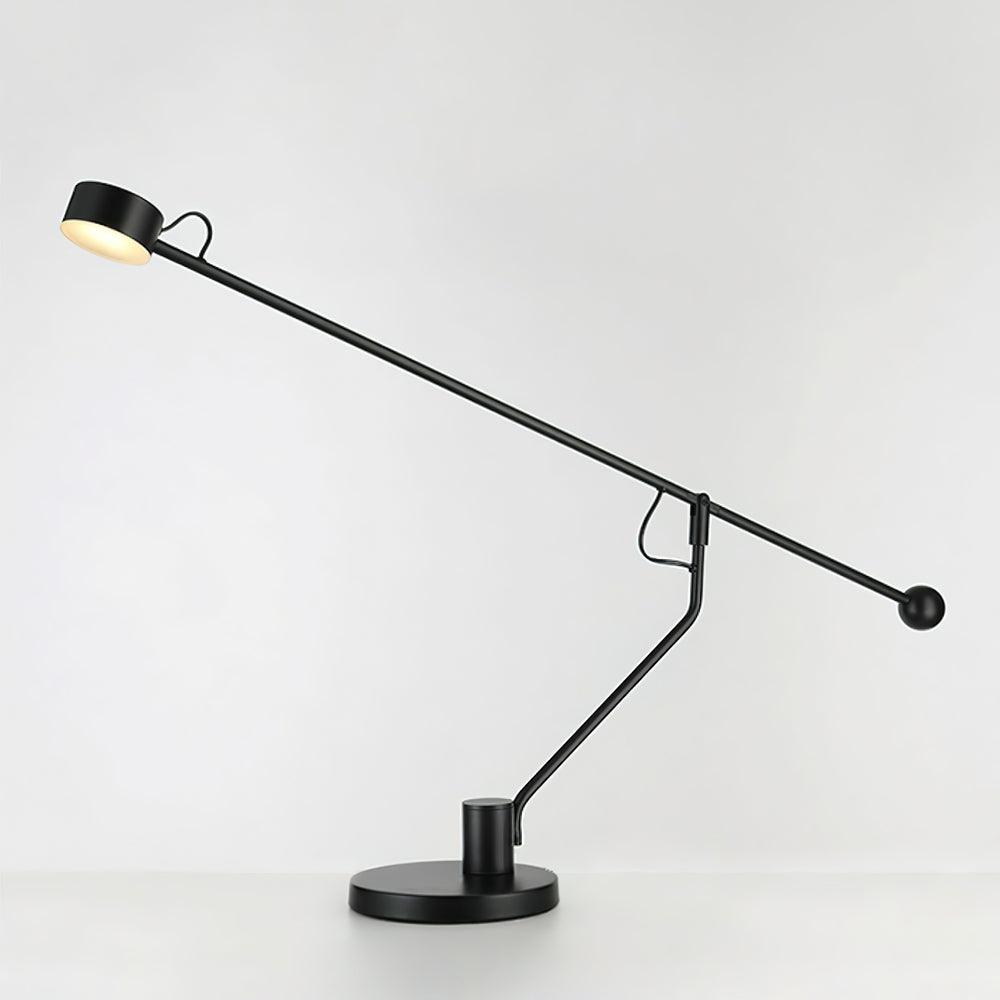 shadow-pole-table-lamp