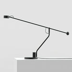 shadow-pole-table-lamp