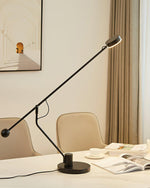 shadow-pole-table-lamp