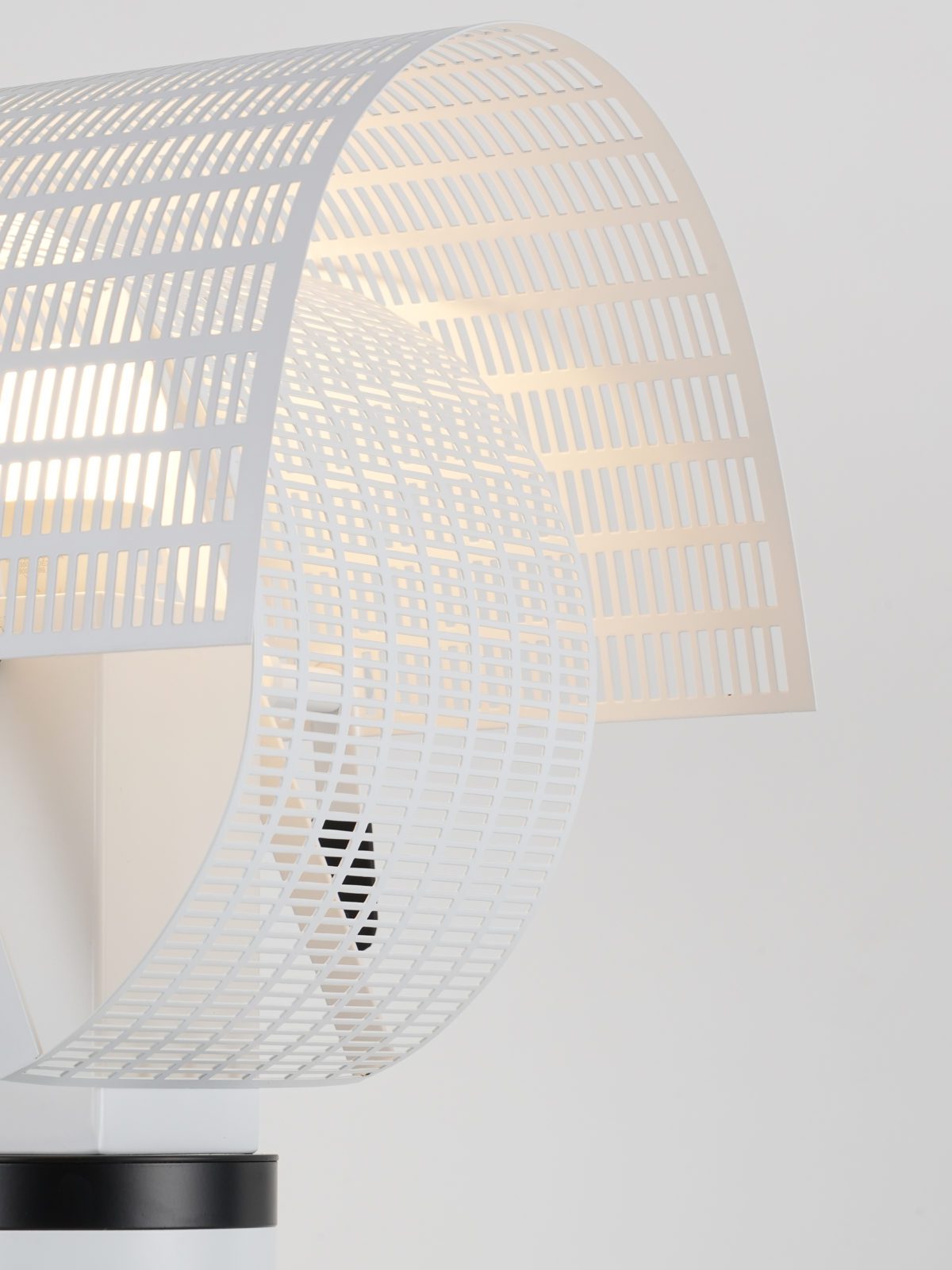 Shogun Table Lamp - Modern Geometric Metal Desk Lamp for Bedroom, Living Room & Office